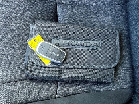 Used 2024 Honda Accord LX image 35