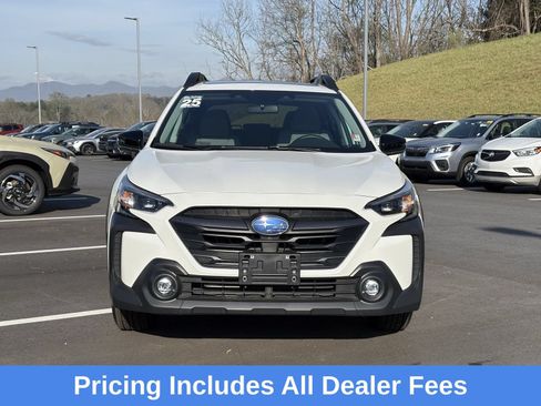 Certified 2025 Subaru Outback Premium AWD/4WD image 2