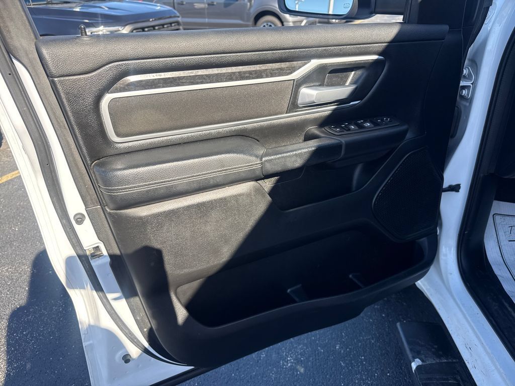 Used 2023 RAM 1500 Big Horn AWD/4WD image 35