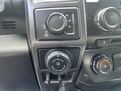 Used 2016 Ford F150 XLT w/ Equipment Group 302A Luxury AWD/4WD image 22
