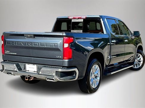 Certified 2021 Chevrolet Silverado 1500 LTZ w/ Technology Package image 6