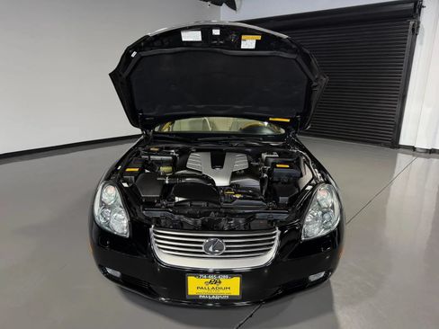 Used 2004 Lexus SC 430 Convertible RWD image 7