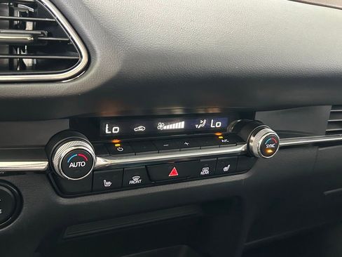 Used 2023 MAZDA CX-30 AWD 2.5 S w/ Premium Package image 19