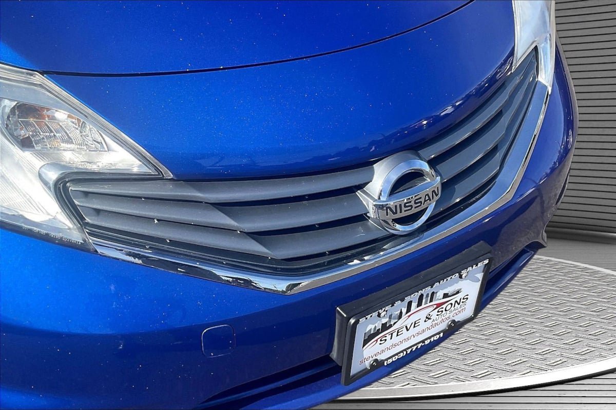 Used 2015 Nissan Versa Note SV FWD image 33