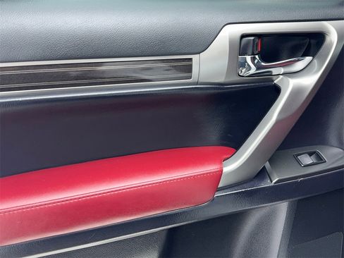 Used 2023 Lexus GX 460 Premium w/ Premium Package image 44