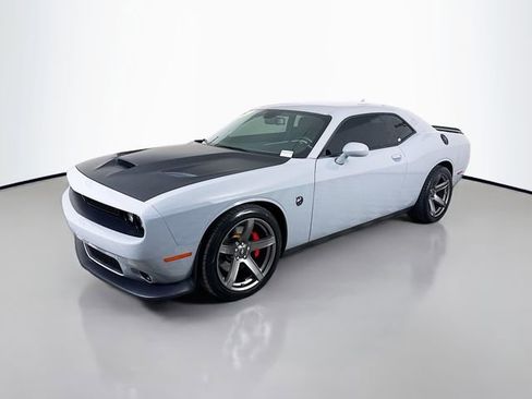 Used 2021 Dodge Challenger R/T Scat Pack image 3