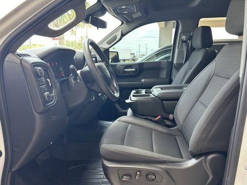 Used 2024 Chevrolet Silverado 1500 Custom Trail Boss w/ Turbomax Blackout Package image 23