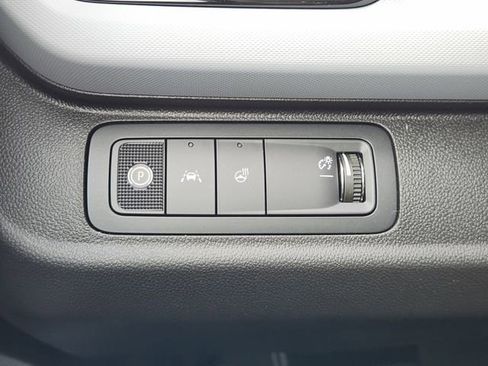 New 2027 Chevrolet Bolt LT w/ Comfort Package FWD image 16
