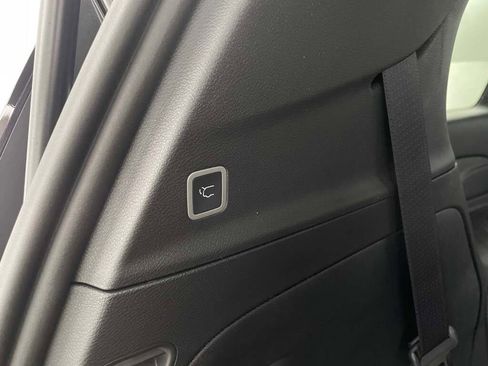 New 2026 Chrysler Pacifica Select image 19