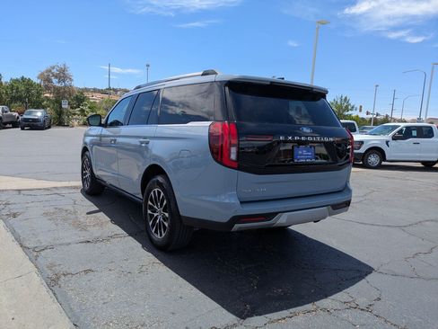 Certified 2025 Ford Expedition Platinum AWD/4WD image 7
