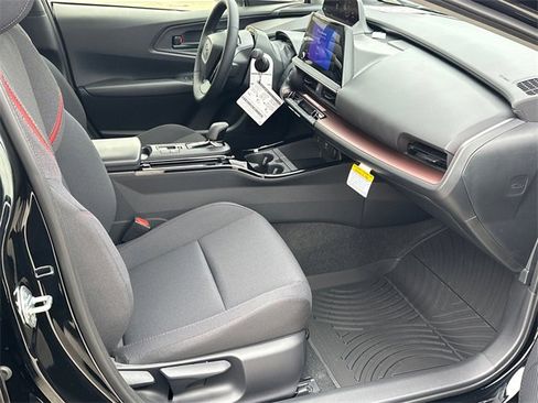 New 2026 Toyota Prius Plug-In Hybrid image 10