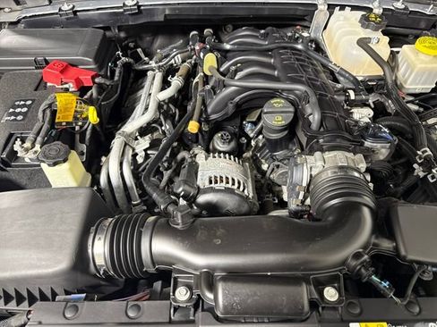 Used 2022 Jeep Gladiator Rubicon w/ Cold Weather Group image 30