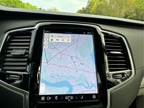 Used 2023 Volvo XC90 B6 Ultimate image 31