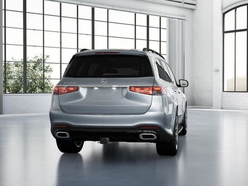 New 2026 Mercedes-Benz GLS 450 4MATIC image 24