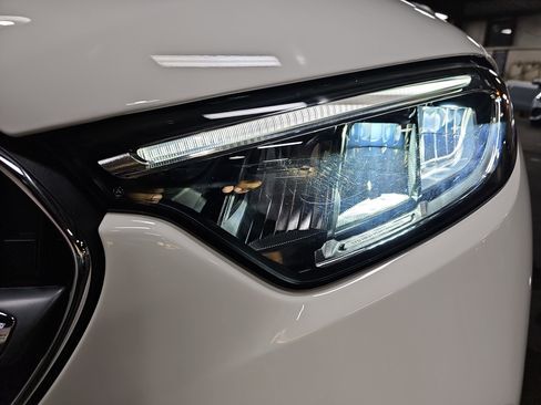 Certified 2025 Mercedes-Benz GLC 300 image 35