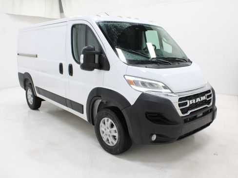 Used 2024 RAM ProMaster 2500 w/ Quick Order Package 22G SLT FWD image 24