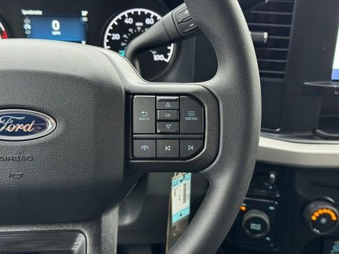 New 2026 Ford F550 4x4 Supercab Super Duty image 23