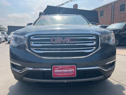 Used 2019 GMC Acadia SLT AWD/4WD image 2
