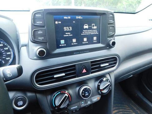 Used 2021 Hyundai Kona SEL AWD/4WD image 10