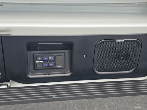 Used 2025 GMC Sierra 2500 Denali Ultimate image 16