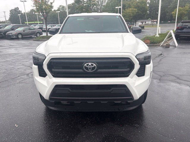 Used 2024 Toyota Tacoma SR AWD/4WD image 5