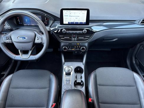 Used 2025 Ford Escape ST-Line FWD image 14