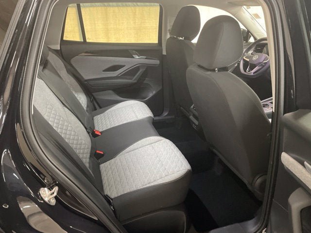 Certified 2025 Volkswagen Tiguan S AWD/4WD image 6