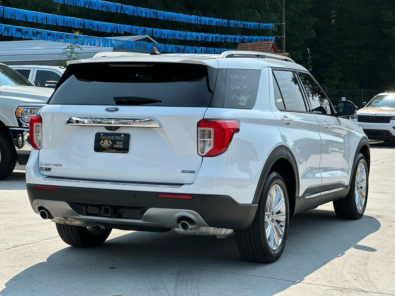 Used 2021 Ford Explorer Limited w/ Hybrid Equipment Group 310A AWD/4WD image 7