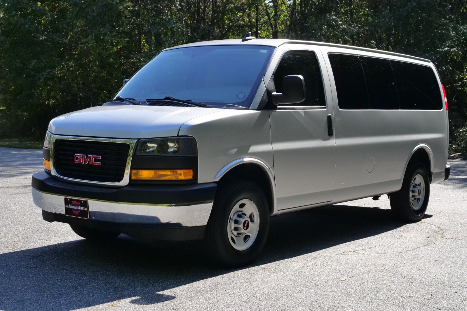 Used 2022 GMC Savana 2500 w/ Communications Package RWD image 6