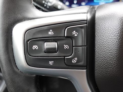Used 2023 Chevrolet Silverado 1500 LT AWD/4WD image 45