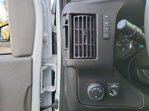 Used 2023 Chevrolet Express 2500 w/ Driver Convenience Package image 20