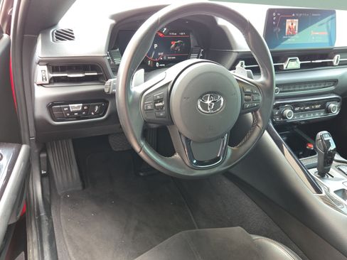 Used 2022 Toyota Supra RWD image 10