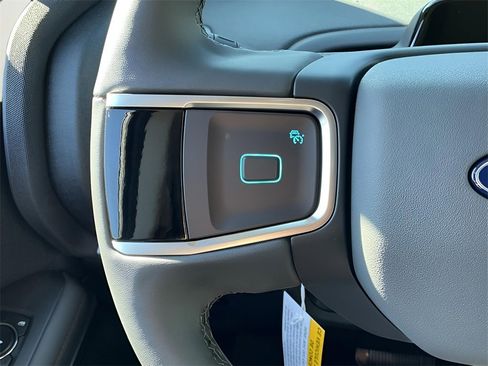 New 2025 Ford Expedition Max Active image 40