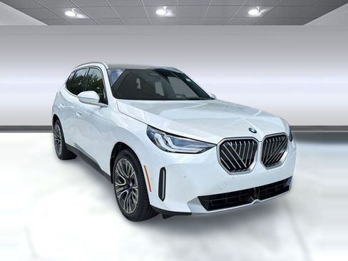 New 2026 BMW X3 xDrive30i w/ Premium Package AWD/4WD image 7