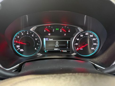 Used 2018 Chevrolet Equinox LT w/ Sun & Infotainment Package image 15