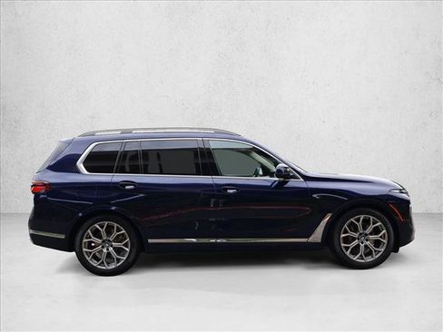 Used 2023 BMW X7 xDrive40i w/ Executive Package AWD/4WD image 5