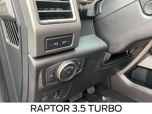 Used 2017 Ford F150 Raptor w/ Equipment Group 802A Luxury AWD/4WD image 28