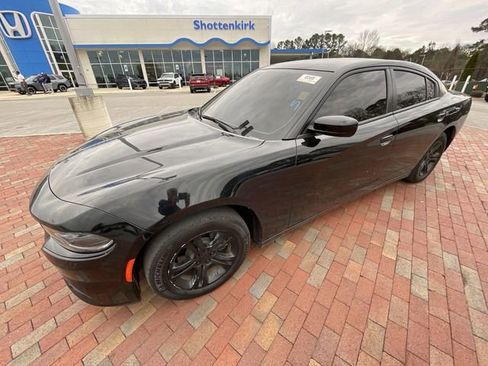 Used 2022 Dodge Charger SXT image 25