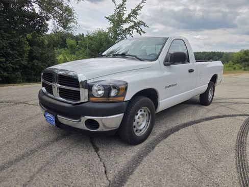 Used 2006 Dodge Ram 1500 Truck ST RWD image 2