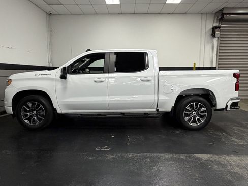 Used 2022 Chevrolet Silverado 1500 RST image 9