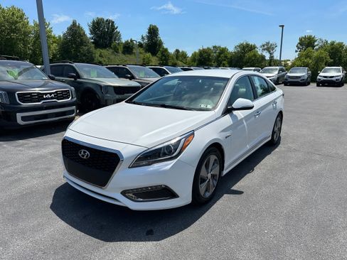 Used 2017 Hyundai Sonata Limited FWD image 1