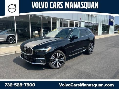 Certified 2023 Volvo XC60 B5 Plus w/ Climate Package AWD/4WD image 1