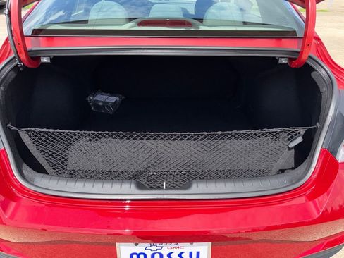 Used 2023 Hyundai Elantra SEL w/ Cargo Package FWD image 25