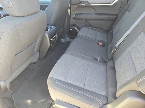 Used 2025 GMC Acadia Elevation image 20