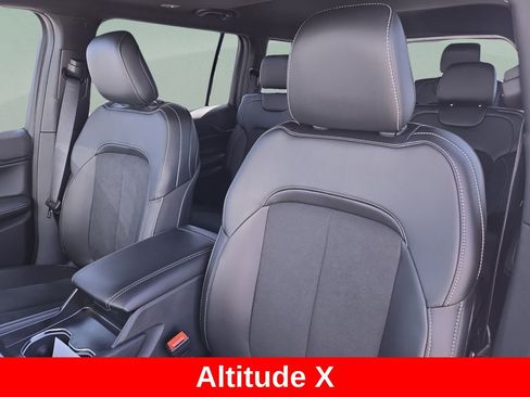 New 2025 Jeep Grand Cherokee L Altitude RWD image 14