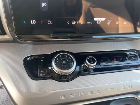 New 2026 Ford Expedition Max Active image 24