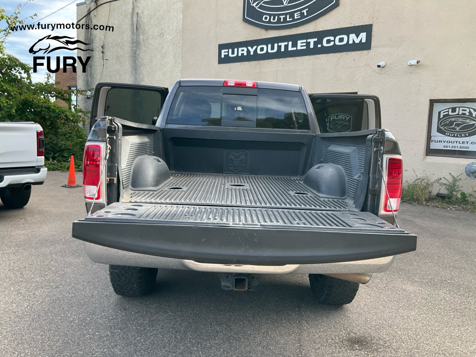 Used 2018 RAM 3500 Laramie AWD/4WD image 23