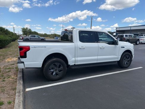 Used 2024 Ford F150 Lightning Lariat AWD/4WD image 5
