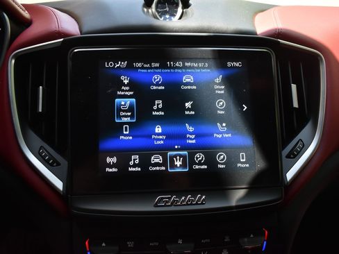 Used 2019 Maserati Ghibli RWD image 26