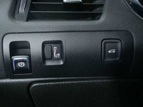 Used 2015 Chevrolet Impala LS FWD image 22